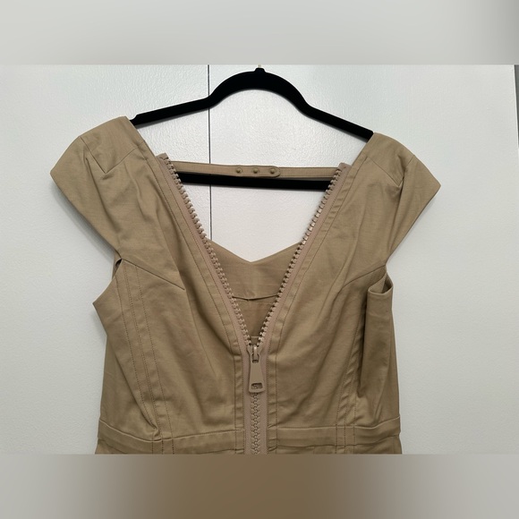 NEW BYRON LARS zipback cap sleeve dress in color dune - Picture 7 of 8